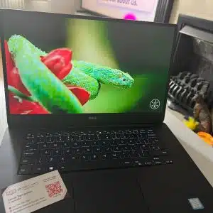 Dell XPS 15 9570, 32GB RAM, GeForce GTX 1050 Ti with Max-Q Design 4GB, i7 8th gen, 500GB m.2 NVMe SSD