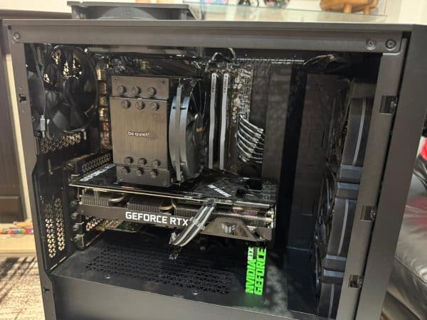 NVIDIA GeForce RTX support stand preventing GPU sag