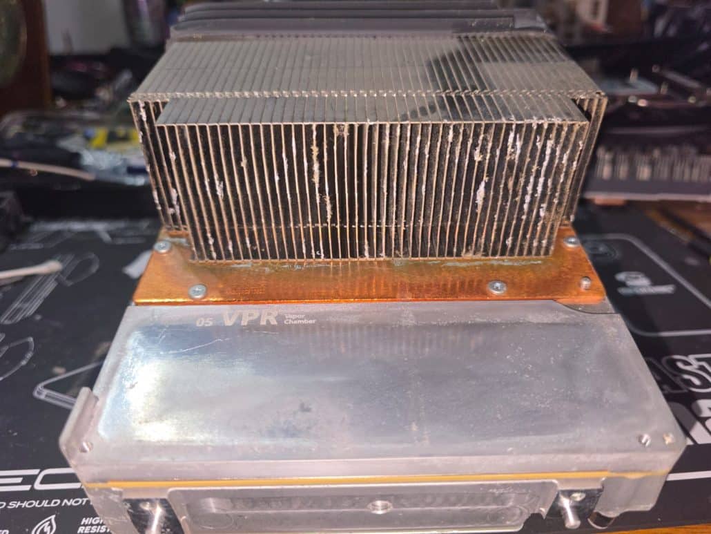 Xbox heatsink and vapor chamber cooling plate with dust build-up between the fins